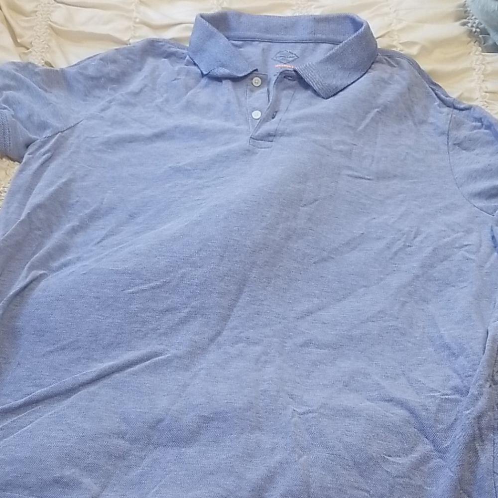 T- shirt